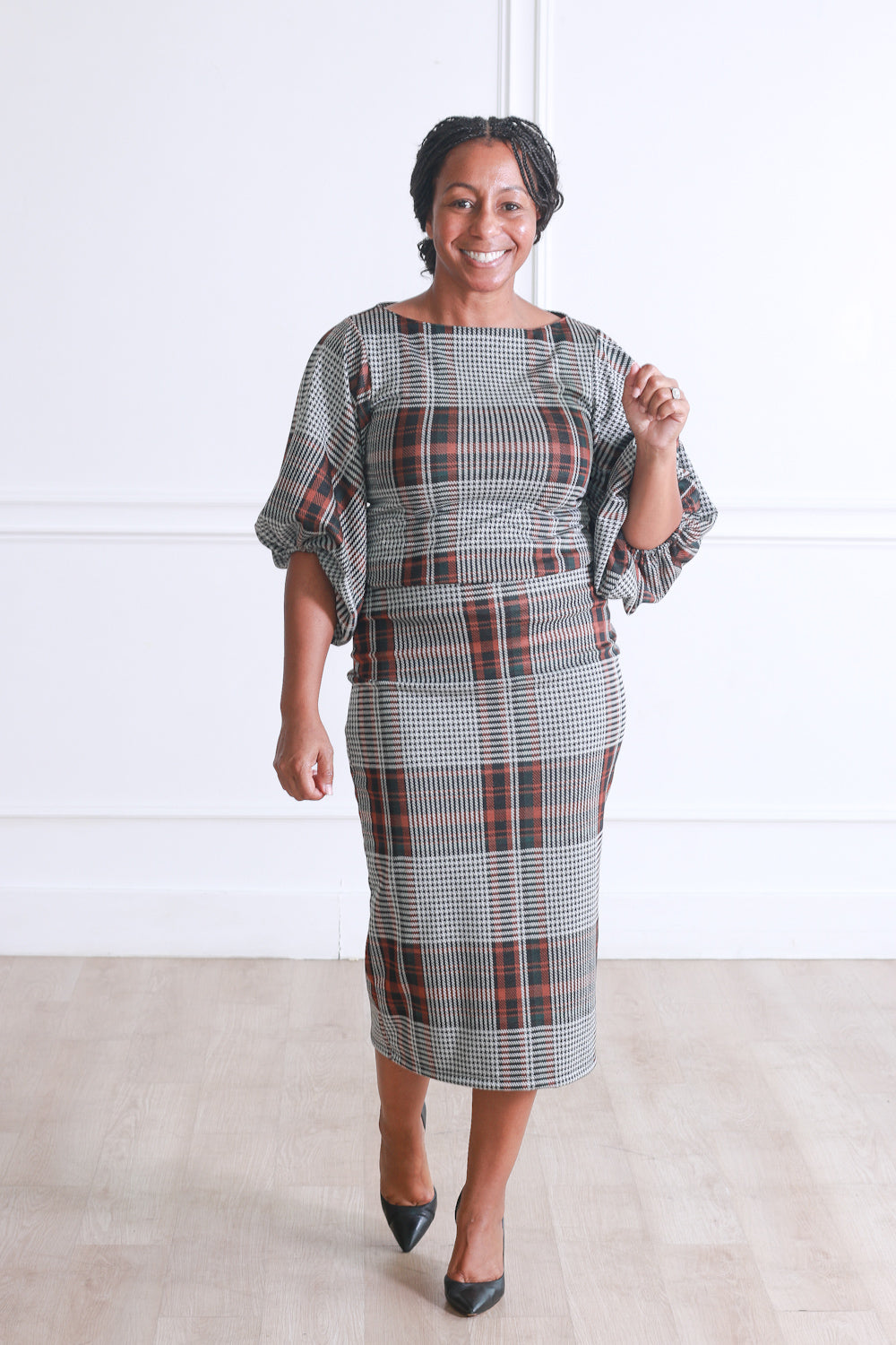 Kennedy Puff Sleeve in Black Plaid