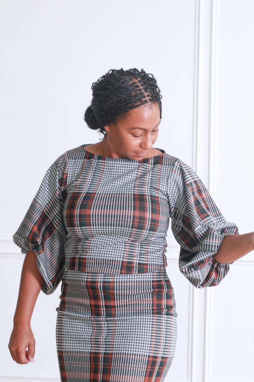 Kennedy Puff Sleeve in Black Plaid